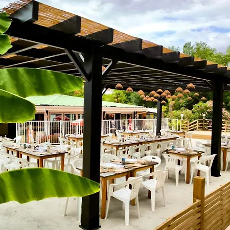 Mobil 4 Pers Avec Terrasse - Api-1-52-828 مكان تخييم Gondrin