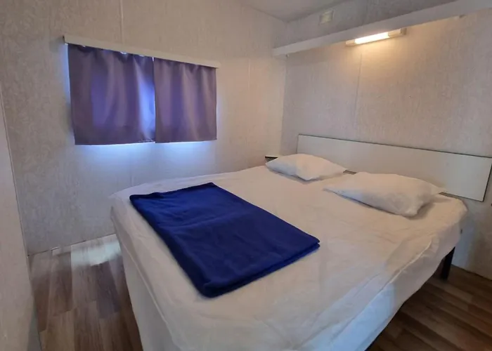 Kemping Mobil 4 Pers Avec Terrasse - Api-1-52-828