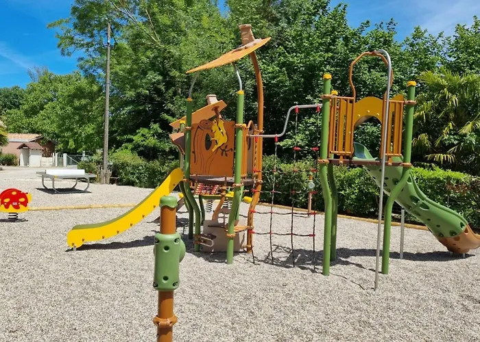 Mobil 4 Pers Avec Terrasse - Api-1-52-828 * Gondrin